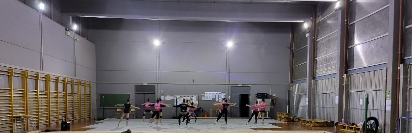 Gimnastas durante su clase de ballet Foto de Natalia Beta
