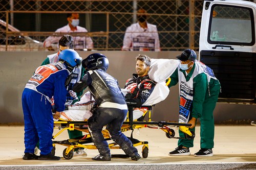 Grosjean tras el accidente