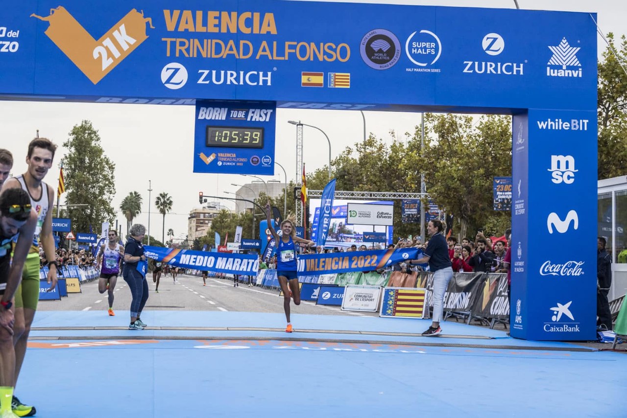 Un corredor alemán gana el medio maratón de Valencia