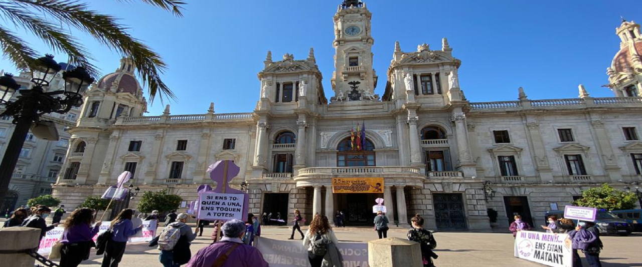 Manifestaciones vacías y eventos 'online' caracterizan el 25N en València